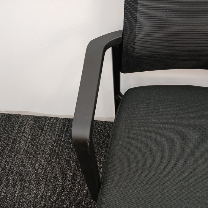 Daisy Guest Chair