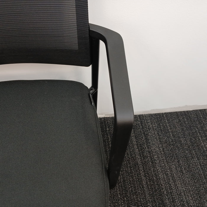 Daisy Guest Chair