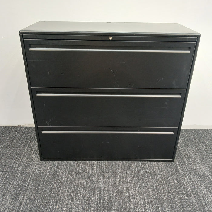 42" 3 Drawer Lateral File Cabinet