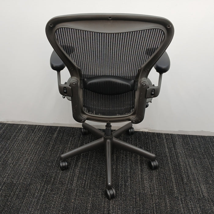 Aeron Office Chair - Size B