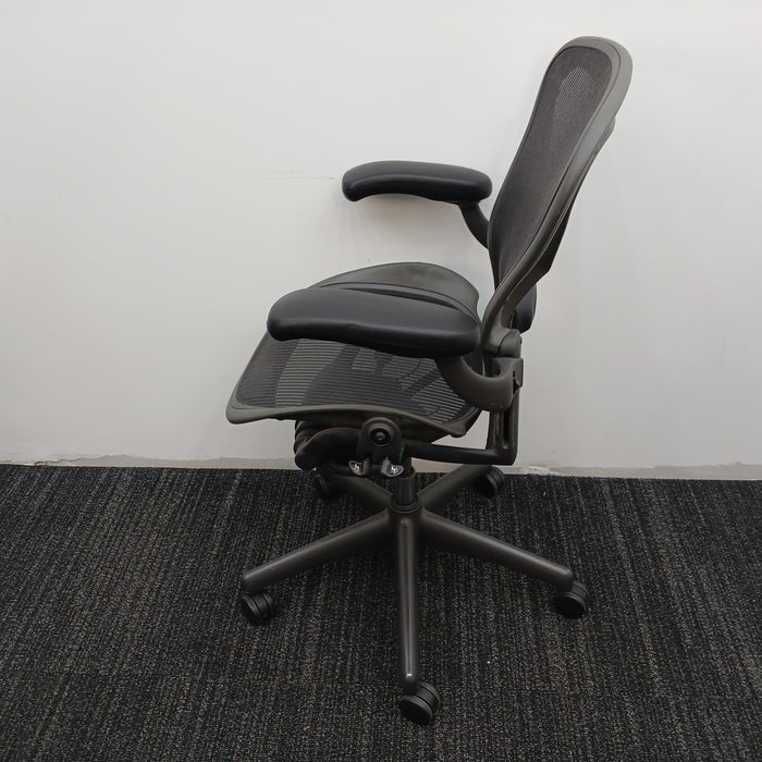 Aeron Office Chair - Size B