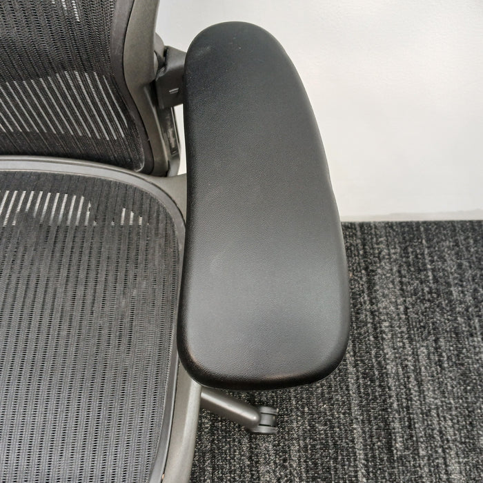 Aeron Office Chair - Size B