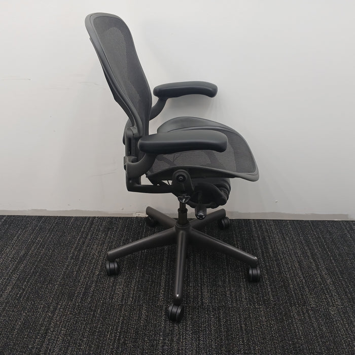 Aeron Office Chair - Size B