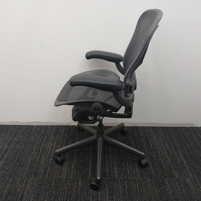 Aeron Office Chair - Size B