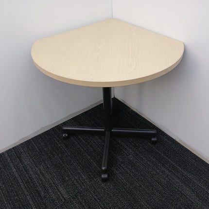 Mobile Corner Table
