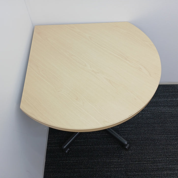 Mobile Corner Table