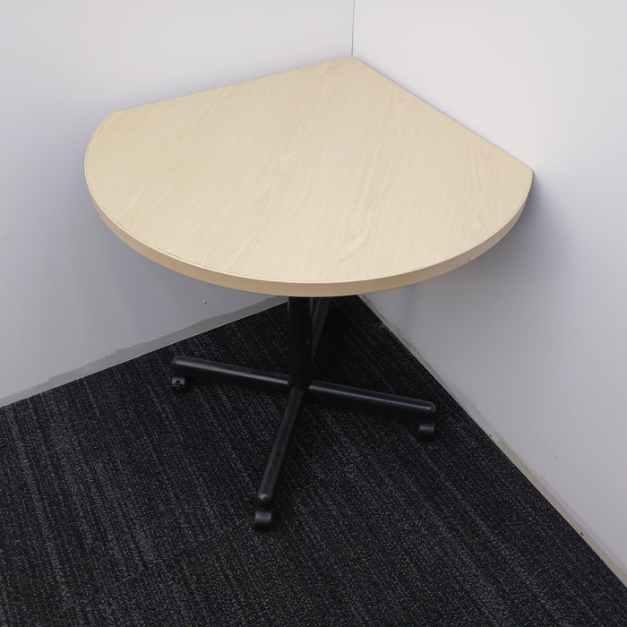 Mobile Corner Table