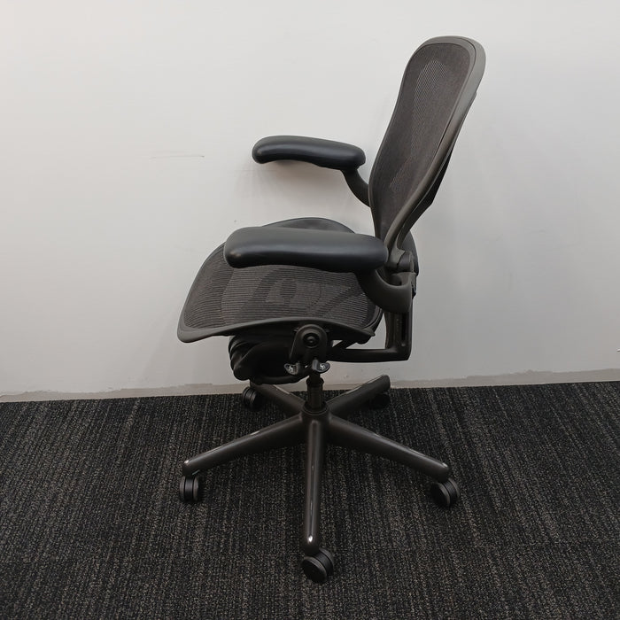Aeron Office Chair - Size B