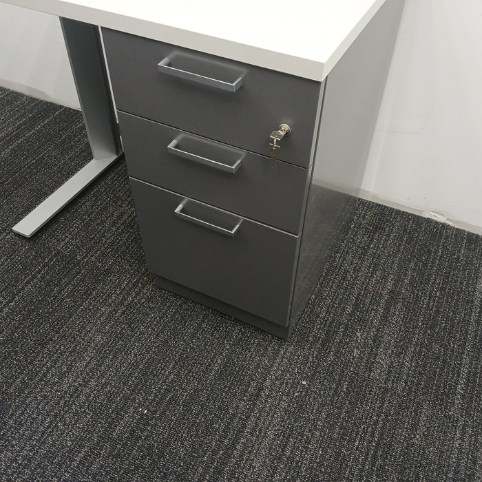 36" Desk