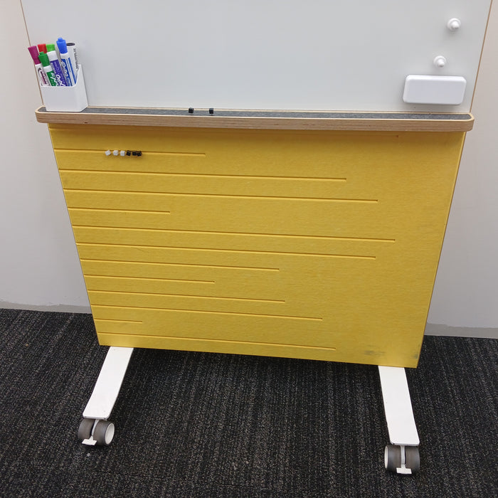 Mobile Whiteboard / Dry Erase / Tackboard