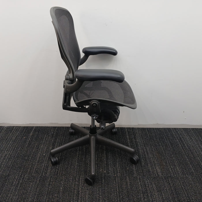 Aeron Office Chair - Size B