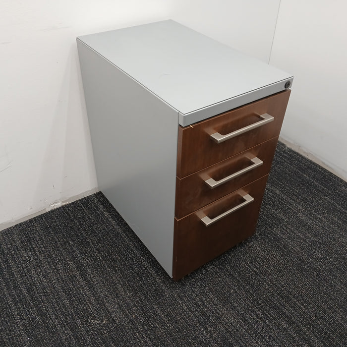 3 Drawer B/B/F Pedestal File Cabinet