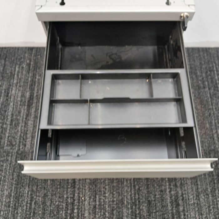 3 Drawer B/B/F Pedestal File Cabinet