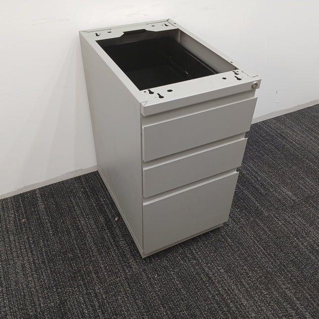 3 Drawer B/B/F Pedestal File Cabinet