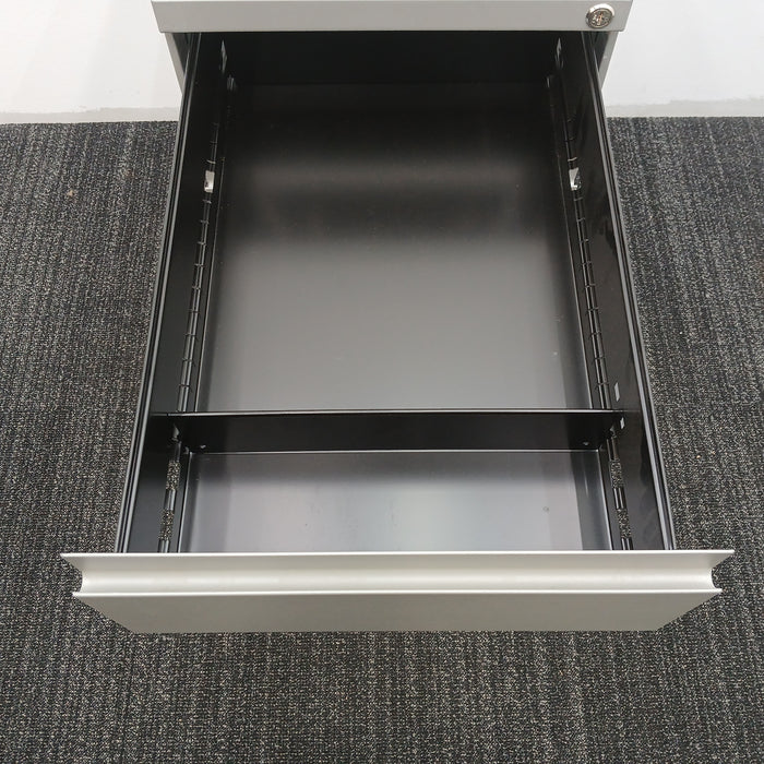 3 Drawer B/B/F Pedestal File Cabinet