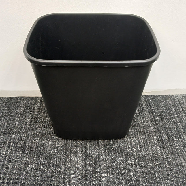 Trash can