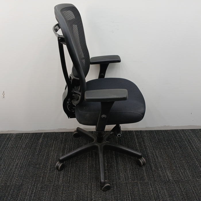 Rika Office Chair