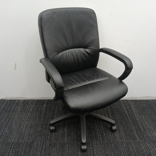 Executive Desk Chair