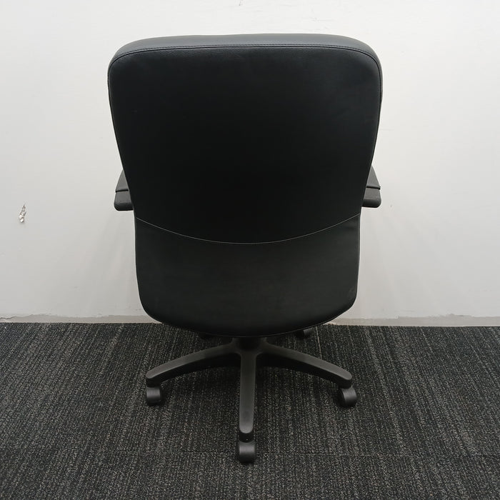 Executive Desk Chair