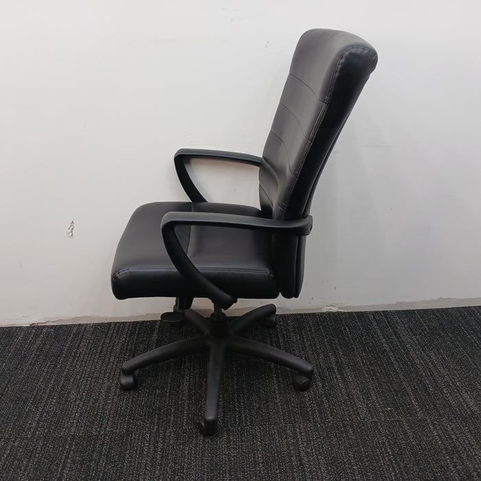 Executive Desk Chair