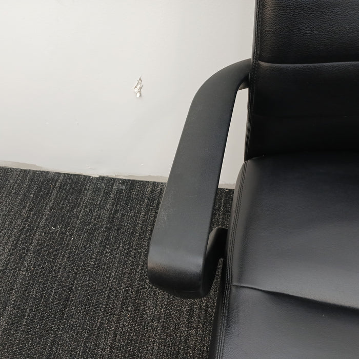 Executive Desk Chair