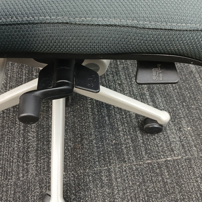 Zody Office Chair