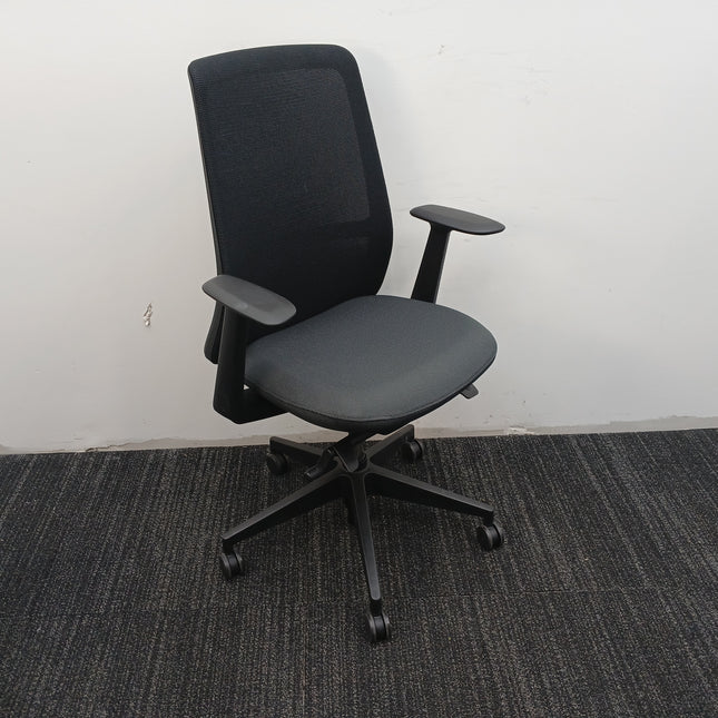 Soji Office Chair