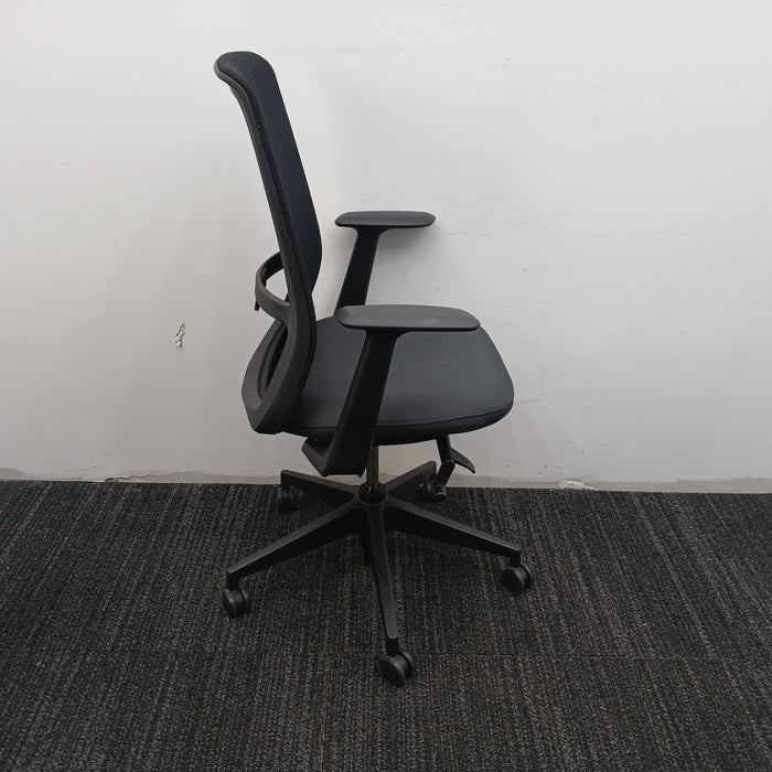 Soji Office Chair