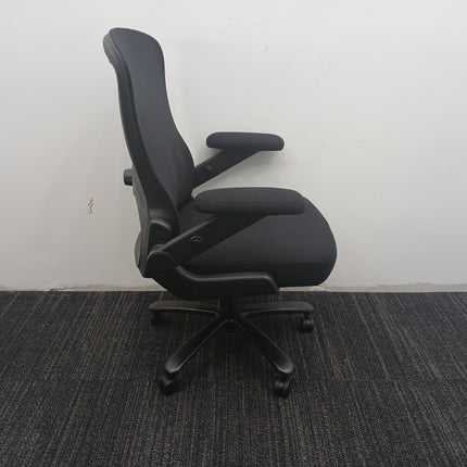Titan Office Chair