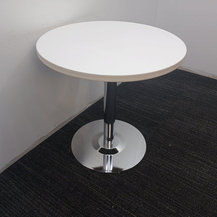 30" Round Table