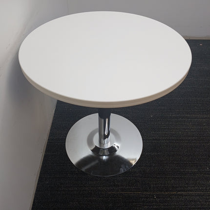 30" Round Table