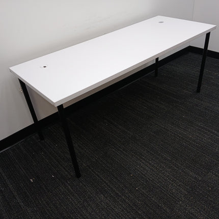 60" Straight Desk