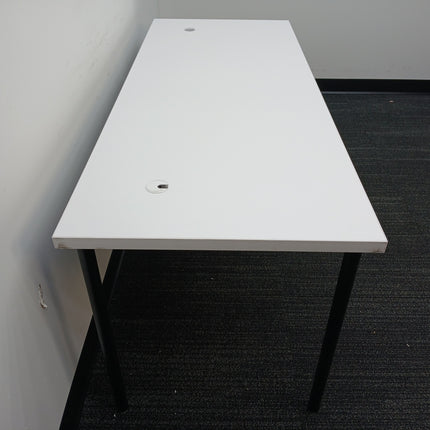 60" Straight Desk