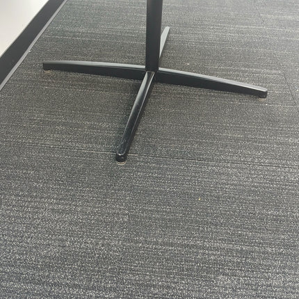 48" Round Table