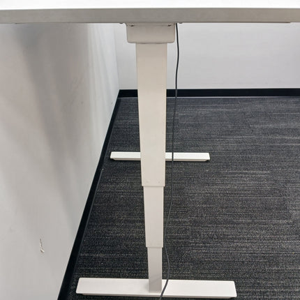 60" Standing Desk