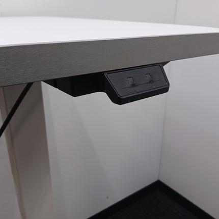60" Standing Desk