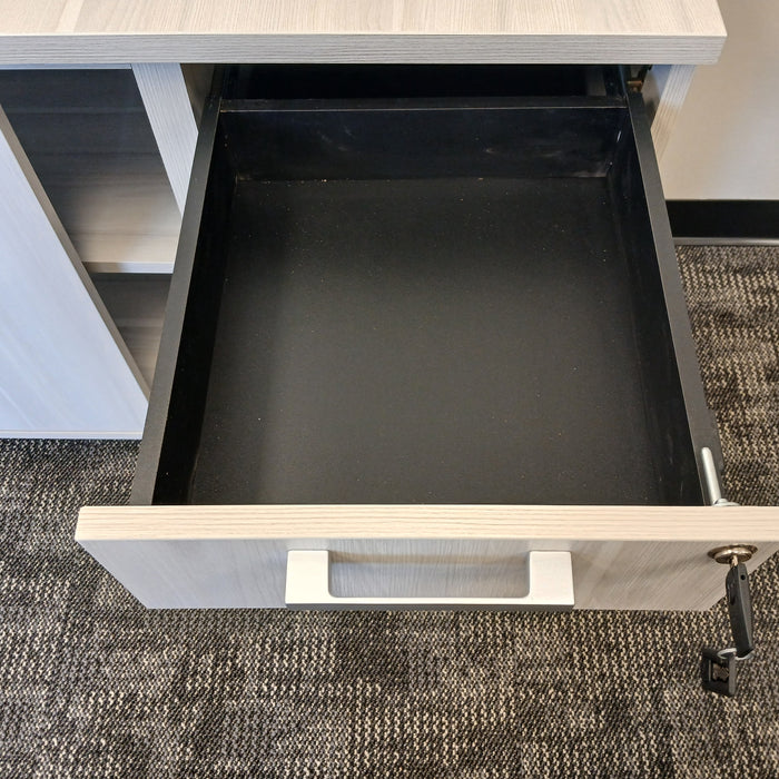 Flex Credenza