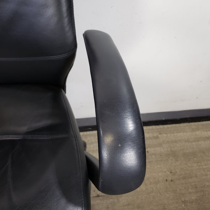 KEILHAUER  USED Conference Chair Olive Brown Leather - Office Furniture  Outlet - Used Office Furniture