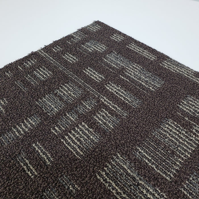 Horseshoe Carpet Tile - 325 Square Feet